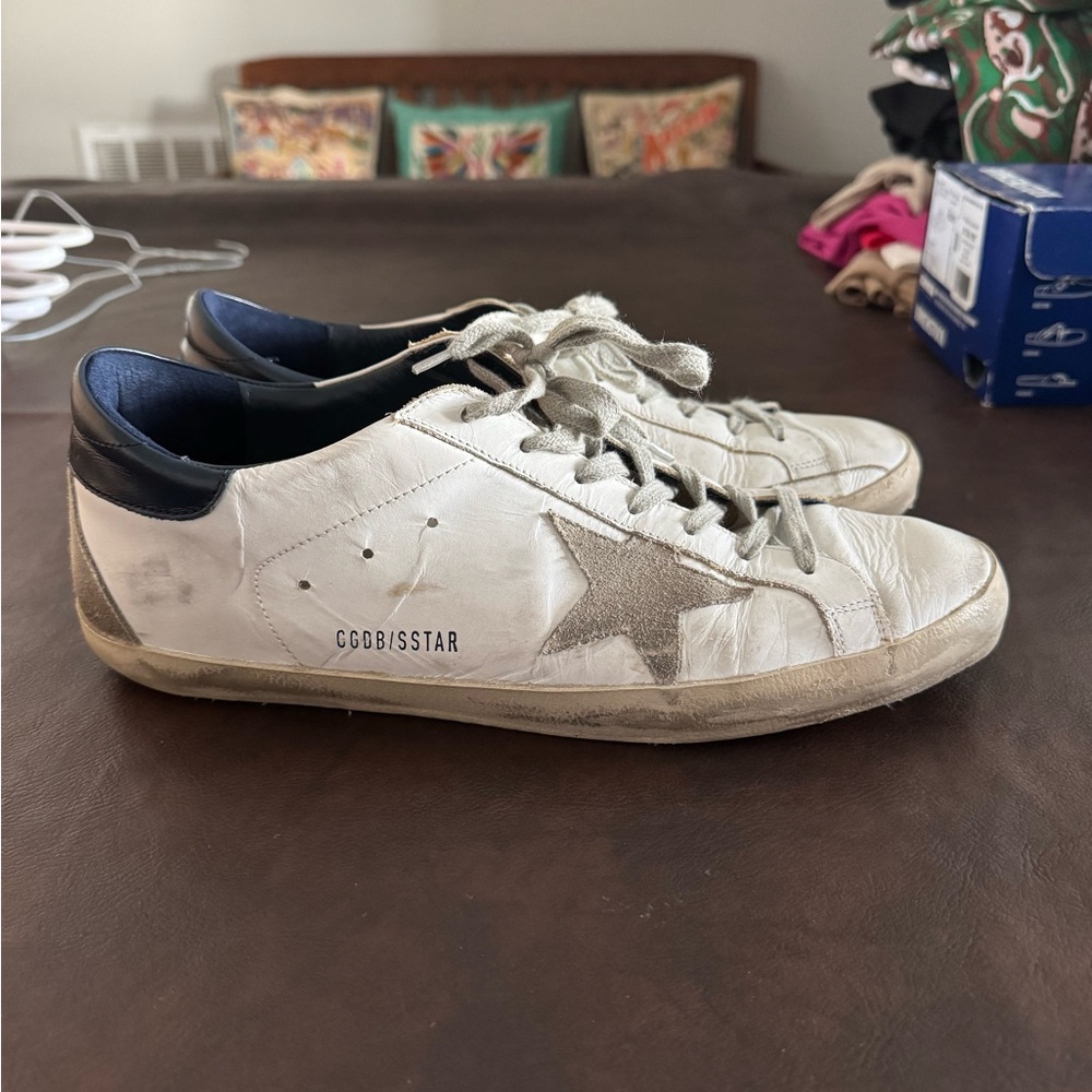 Golden Goose Men's White and Gray Sneakers